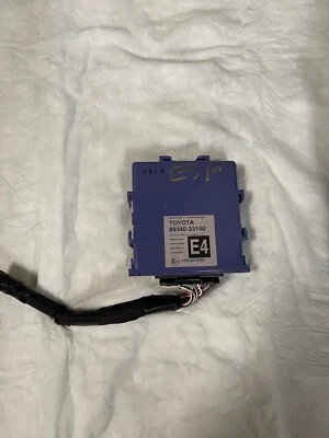 2013-2014 Lexus Es300h Parking Assist Module Control 89340-33140 - Image 1 of 4