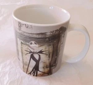 Taza retirada Jack & Sally Pesadilla antes de Navidad Walt Disney Gallery 16 oz - Imagen 1 de 8