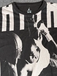 VTG Nike Jordan T-shirt Youth XL Flying Slam Dunk Jumpman Classic 90’s - Picture 1 of 8