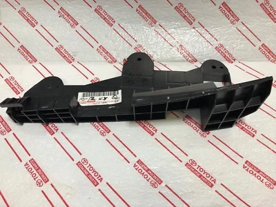 *NEW LEXUS ES350 DRIVER SIDE HEADLIGHT BRACKET SUPPORT OEM 2010-2012 LEFT  - Image 1 of 2