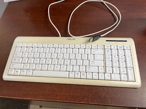 ASUS Ultra Flat USB Keyboard Y-BP62a 820-001890 SY832UK - Picture 1 of 5