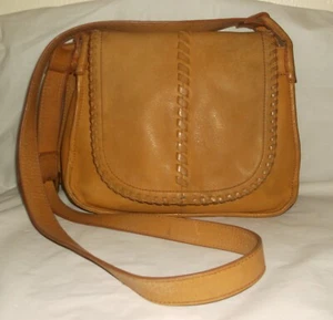 Hobo Tan Genuine Leather Flap Shoulder Crossbody Saddle Bag - Picture 1 of 16