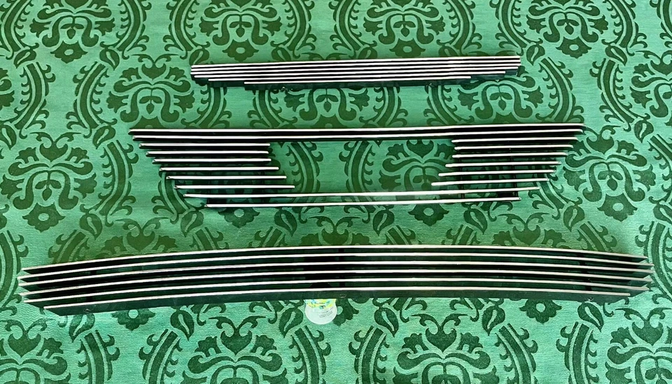 99-04 1999-2004 Ford Mustang GT V8 Billet Grille 3PC Logo Show scoop below hood  - Image 1 of 1