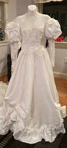 Vestido de novia vintage años 80 mangas hinchadas encaje con tren/velo talla S - Imagen 1 de 18