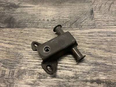 Yamaha 1997-2007 YZF600R OEM Front Fuel Gas Tank Stay Bracket 4TV-24115-00-00 * - Image 1 of 2