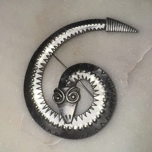 Vintage JJ Coiled Snake Brooch Pin Silver Tone - Picture 1 of 5