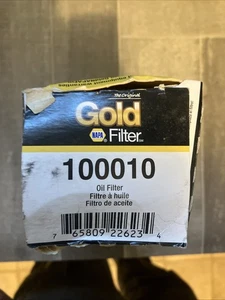 One New Genuine NAPA Gold 100010 Oil Filter. Free Shipping ! - Bild 1 von 3