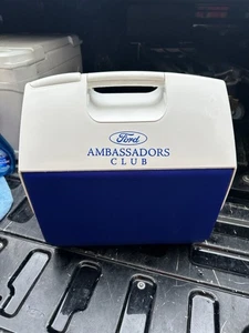 Ford Ambassadors Club Iglú Playmate Cooler Coleccionable - Imagen 1 de 6