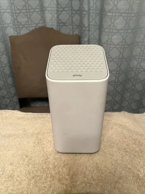 Comcast Xfinity XB7-T Modem WiFi Router Without Power Cord Tested Works - Image 1 of 3