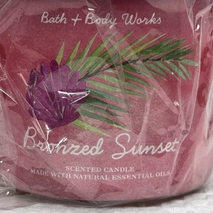 Bath & Body Works Bronzed Sunset 3 Wick Large Scented Candle Gift Bow - Picture 1 of 5