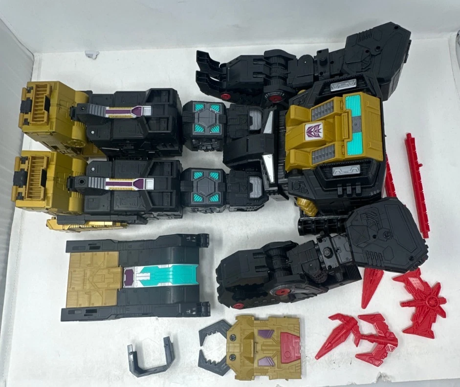 Black Zarak - Transformers Generations Selects: Legacy Titan Class Collect Parts - Image 1 of 1