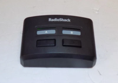 RadioShack Composite A/V Selector Switch Cat. No. 15-312 2 With Cables - Image 1 of 3
