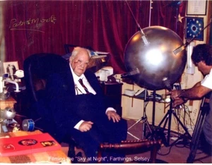 A3 nicht A4 GROß Patrick Moore SIGNIERT Astronomie A3 Himmel bei Nacht - Bild 1 von 1