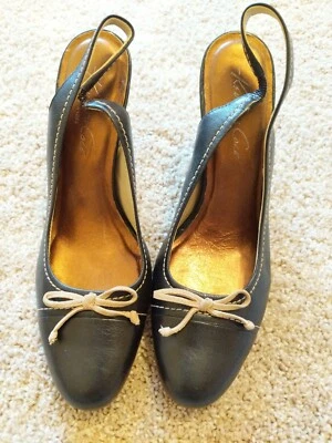Kenneth Cole Women Slingback Pump Dark Brown Leather 7.5 - Image 1 of 4