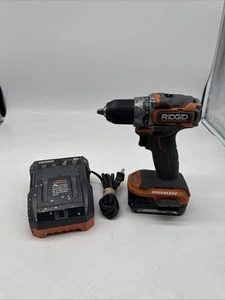 Ridgid adapter with 18V Battery & charger, R8701 1/2 in. s4 - Picture 1 of 9