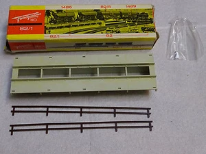 FLEISCHMANN ( 82/1 OU 6483 ) ELEMENT RAMPE DECHARGEMENT AUTOMATIQUE EN BOITE  HO - Picture 1 of 3