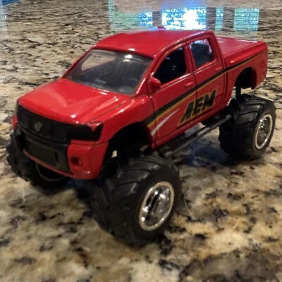 Jada Nissan Titan 2006 rojo Just Trucks diecast 1:64 falta protector de cepillo delantero Foto 1 de 4