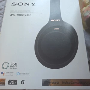 Sony WH-1000XM4 Wireless Active Noise Canceling Over-Ear Headphones - Zdjęcie 1 z 4