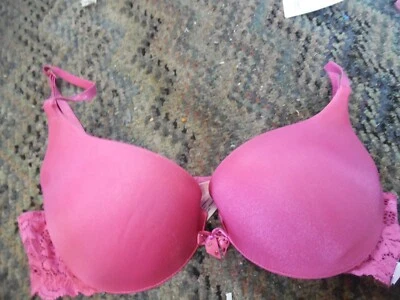 Victorias Secret Angels Sujetador Acolchado Rosa Caliente Talla 32B  Foto 1 de 4
