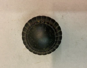 VINTAGE ANTIQUE DOOR KNOB WITH RIBBED DESIGN - Picture 1 of 3