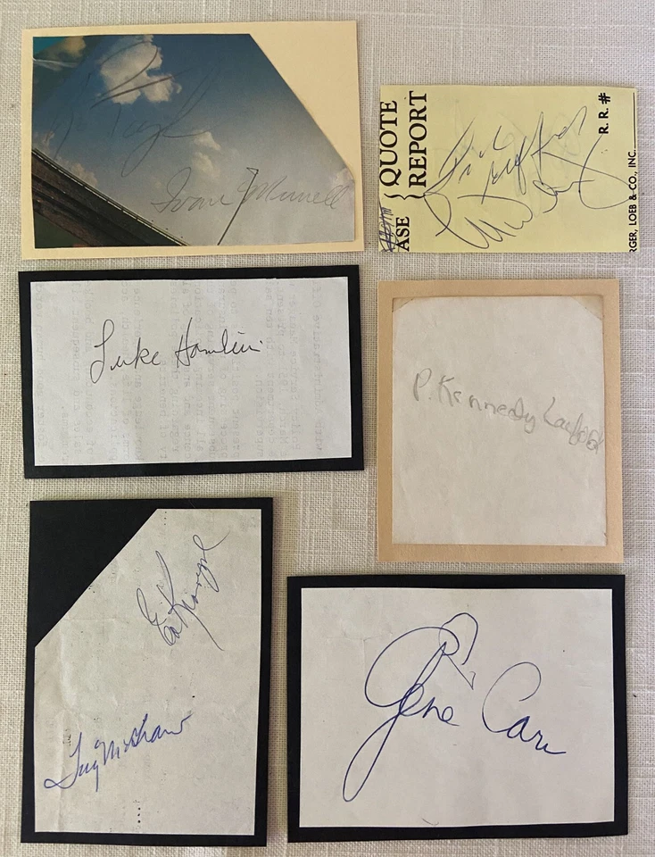 10 Original Sports Autographs Tug McGraw Frank Gifford Baseball Football Signed - Image 1 of 4