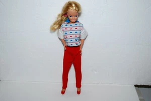 MATTEL POUPEE BARBIE BLONDE DE 1978 HONG KONG - Picture 1 of 3