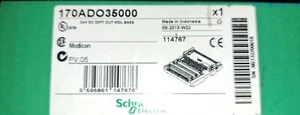 Modulo di uscita Schneider Electric 24VDC 32PT 170ADO35000 3595861147676 nuovo sigillato - Foto 1 di 6