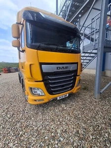 daf xf 6x2 tractor unit - Picture 1 of 4