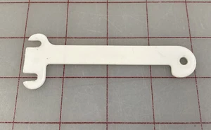 240336802 Frigidaire Refrigerator Middle Center Door Hinge Spacer - Picture 1 of 2