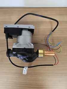 Bomba de calefacción de agua Daikin 5017590 Altherma Wilo Yonos Para RS15/7,5 - Imagen 1 de 6