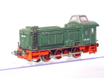 Trix Express 261 H0 Diesellok V36 der DB mit Dachkanzel, Metallguss    #33 - Bild 1 von 4