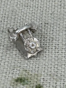VINTAGE plata giratorio teléfono encanto tradicional - Imagen 1 de 5