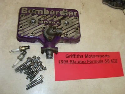 Ski-Doo Formula SS 670 1995 culata bonitas cúpulas  Foto 1 de 4