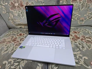 NEW ASUS ROG Zephyrus G16 16" Ultra 9 185H RTX 4090 32GB 2TB OLED Gaming Laptop - Picture 1 of 11