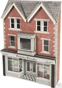 PO374 Metcalfe OO/HO No.7 High Street Low Relief Shop Front - Picture 1 of 1