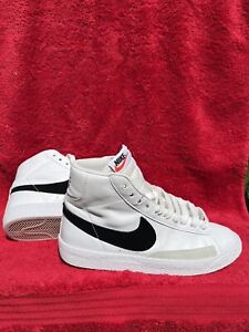 Size 5.5 Nike Blazer 77 Vintage Mid White Black W