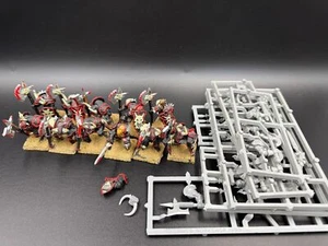 11 Guerrieri del Caos Chaos Warriors Warhammer Fantasy Oldhammer anni 90 plastica - Foto 1 di 4
