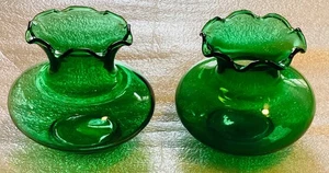 Jarrones vintage con borde con volantes de vidrio verde bosque Anchor Hocking (juego de 2) - Imagen 1 de 3