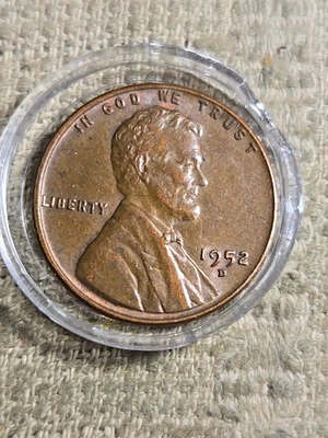 Very Rare 1952 D Penny The Two In The Date Is Turned - Image 1 of 3