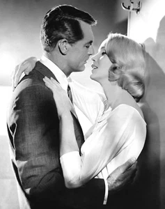 CARY GRANT EVA MARIE SAINT PHOTO north by northwest - Picture 1 of 1