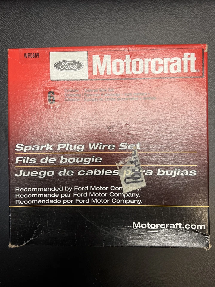 Juego de cables de bujías Motorcraft WR5889 con juego de bujías SP-486 (6) Foto 1 de 4