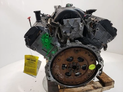 Motor 4,2 L VIN C octavo dígito con emisiones de California compatible con 04-05 XJ8 1214942 Foto 1 de 4
