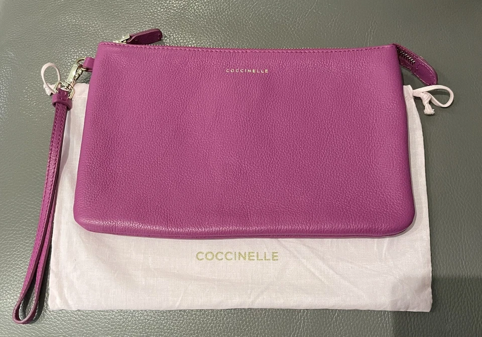 COCCINELLE-ICONIC ITALIAN SOFT LEATHER-MEDIUM SIZE- POCKET  BAG IN PINK - NEW ! - Image 1 of 4
