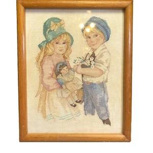 Vintage Nadelspitze Bild süß blond Bruder und Schwester 15,5x12 Holzrahmen - Bild 1 von 8