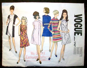 VOGUE Vintage 1960s Sewing Pattern 1767 Basic MOD Trendy Dress Size 10 - Picture 1 of 2