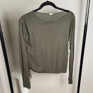 Garage olivgrünes Langarm-Strick-T-Shirt mit Seitenbindung Langarm Größe Small - Bild 1 von 6