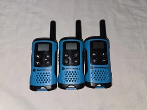 3 Motorola T100TP Talkabout Two Way Radio Blue And Black Walkie Talkie - Zdjęcie 1 z 3