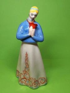 Porcelain figurine from the USSR era "The Scarlet Flower" ZHK Polonne - Picture 1 of 10
