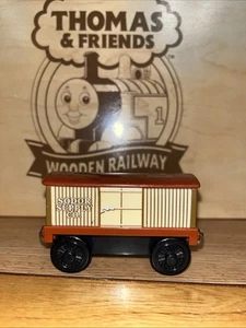 Boxcar ! INTERACTIVE RAILWAY THOMAS FRIENDS TRAIN ! DIECAST FOR WOODEN RAILWAY - Picture 1 of 7