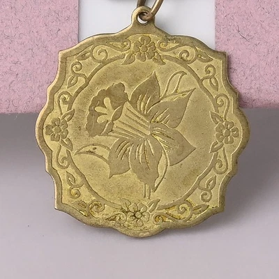 Antique Victorian Daffodil Forget Me Not Flower Charm Pendant - Image 1 of 4